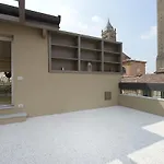 Ur-nest Piazza Maggiore * Bologna