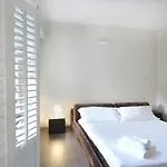 Ur-nest Piazza Maggiore Lejlighed *