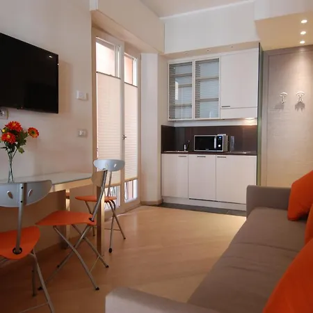 Ur-nest Piazza Maggiore * Болонья