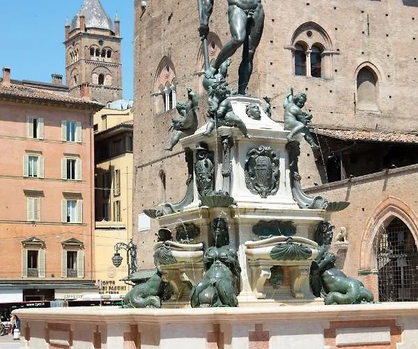 Ur-nest Piazza Maggiore 아파트 볼로냐