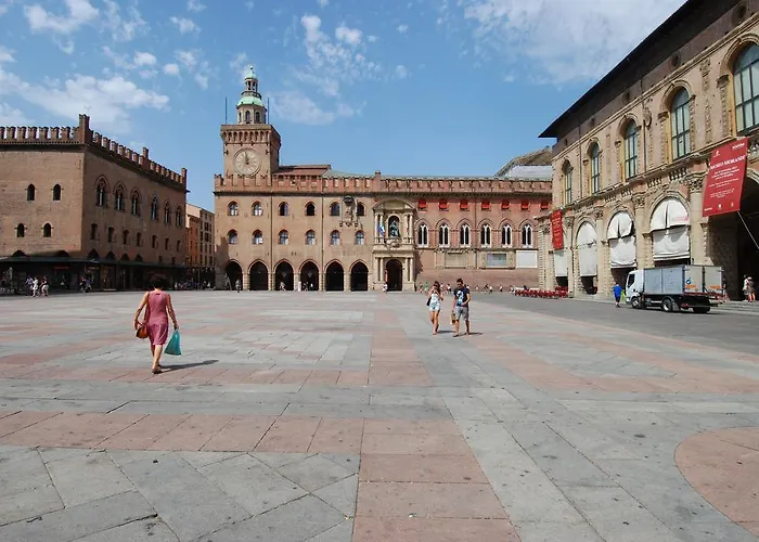 Ur-nest Piazza Maggiore 볼로냐