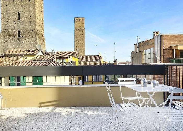 Ur-nest Piazza Maggiore 아파트