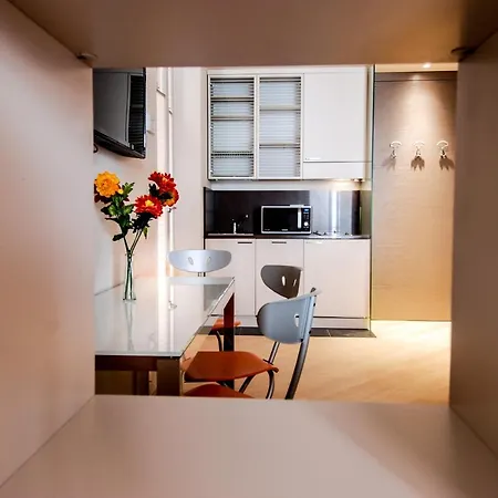 Ur-nest Piazza Maggiore Apartment *