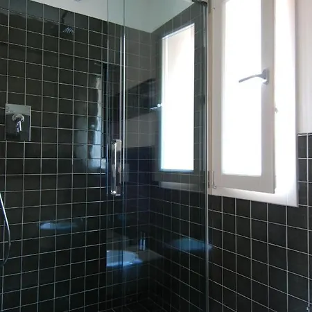 Ur-nest Piazza Maggiore Apartment *